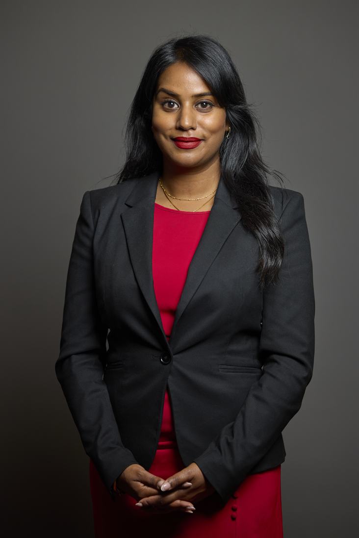 Full sized portrait of Uma Kumaran