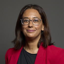 1:1 portrait of Harpreet Uppal