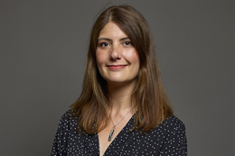 3:2 portrait of Cat Eccles