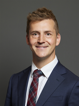 3:4 portrait of Josh Fenton-Glynn