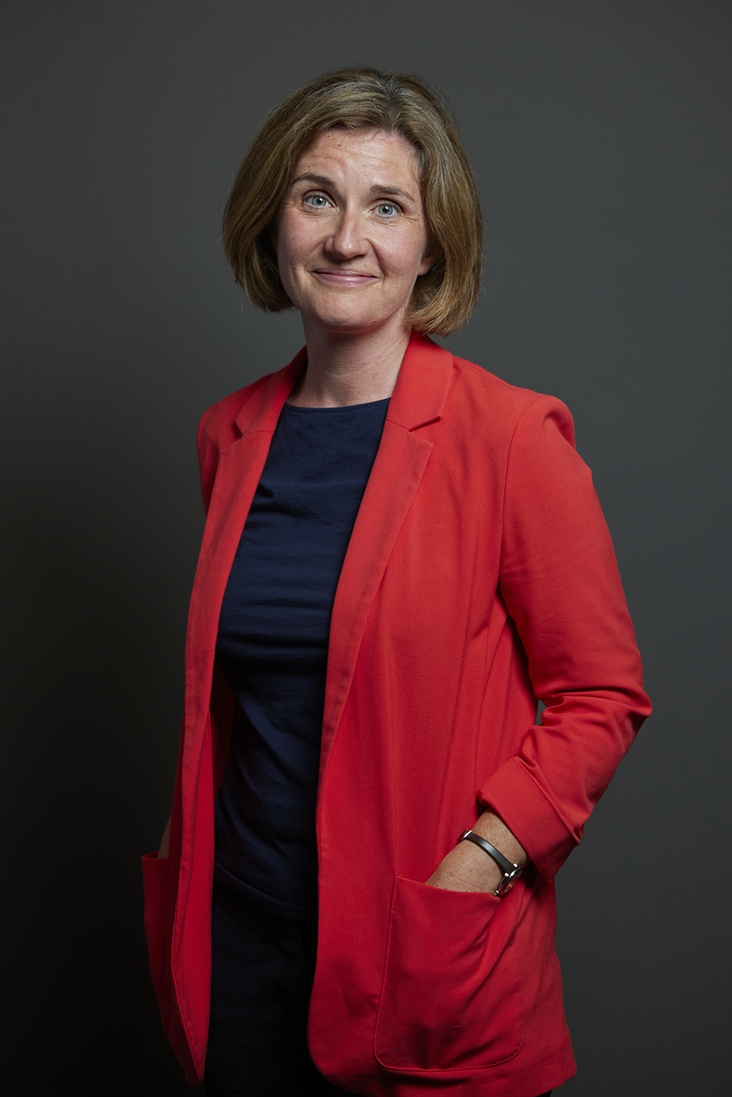Full sized portrait of Dr Beccy Cooper