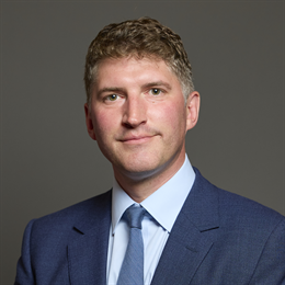 1:1 portrait of Edward Morello