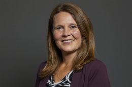 3:2 portrait of Vikki Slade