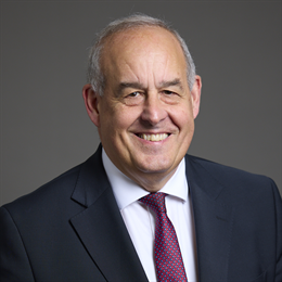 1:1 portrait of Lord Hanson of Flint