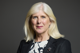 3:2 portrait of Dr Allison Gardner