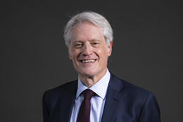 3:2 portrait of Ben Coleman