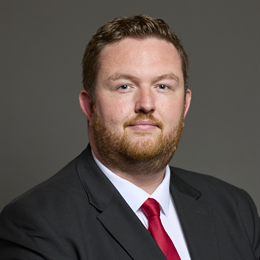 1:1 portrait of Alex McIntyre