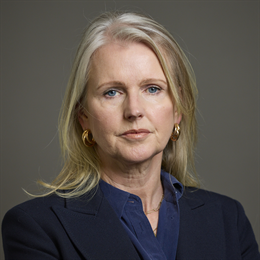 1:1 portrait of Baroness Cash
