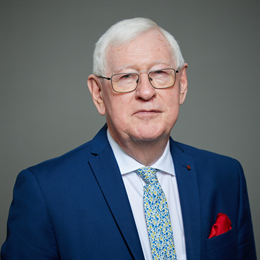 1:1 portrait of Lord Touhig