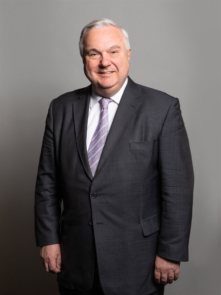 Full sized portrait of Sir Oliver Heald
