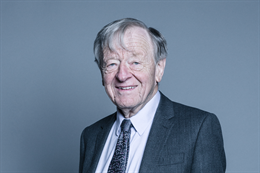 3:2 portrait of Lord Dubs