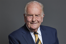 3:2 portrait of Sir Roger Gale