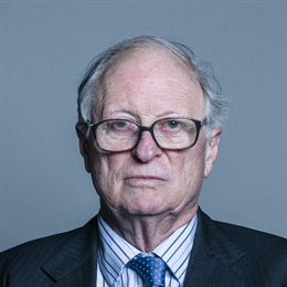 1:1 portrait of Lord Luce